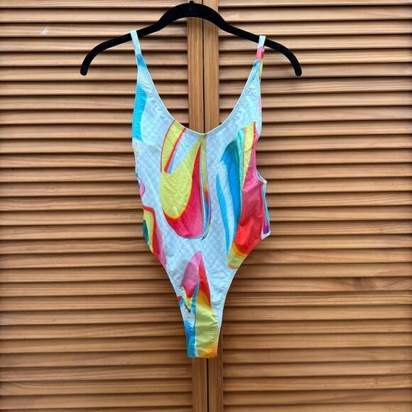 NWT Fabletics One Piece Size XS - Picture 1 of 5